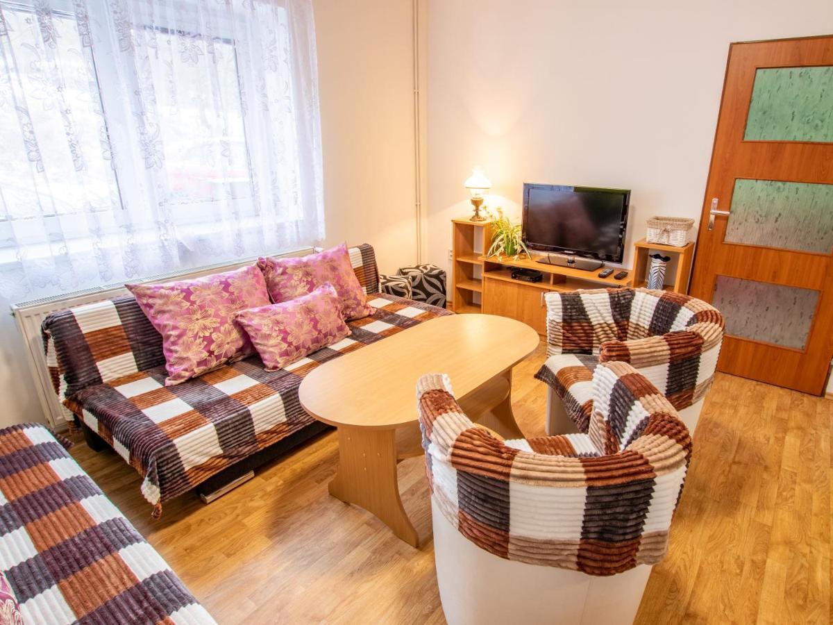 Blehovi Apartment *