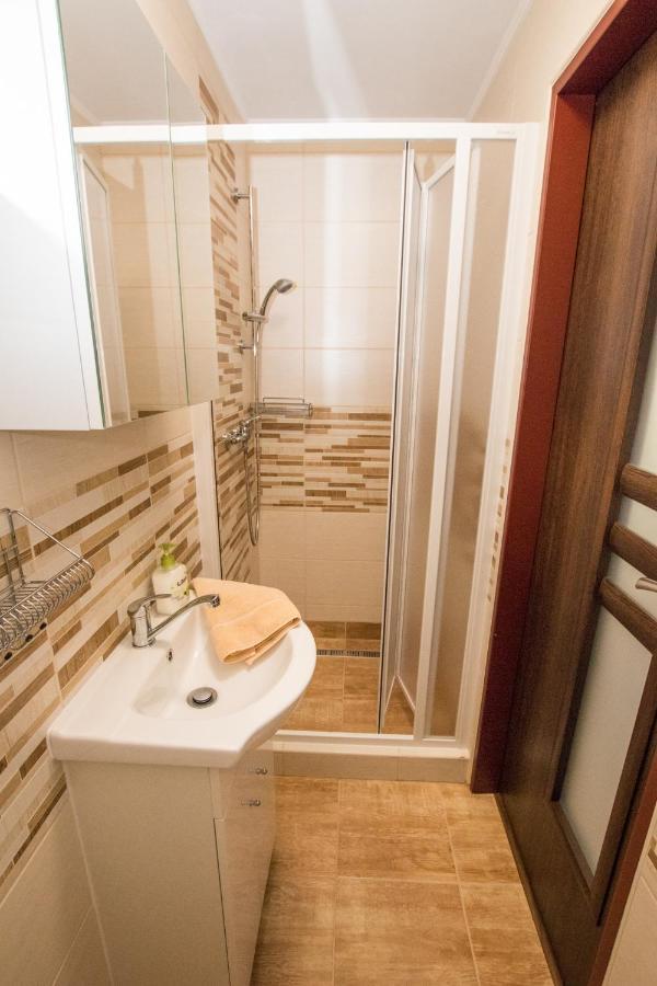 Apartment Blehovi *